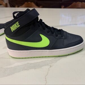 Nike Kids Sneakers Black and Neon Green